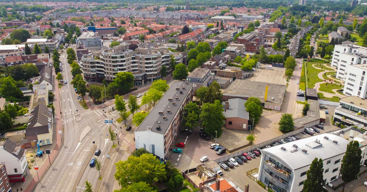 Arial view of the race city.